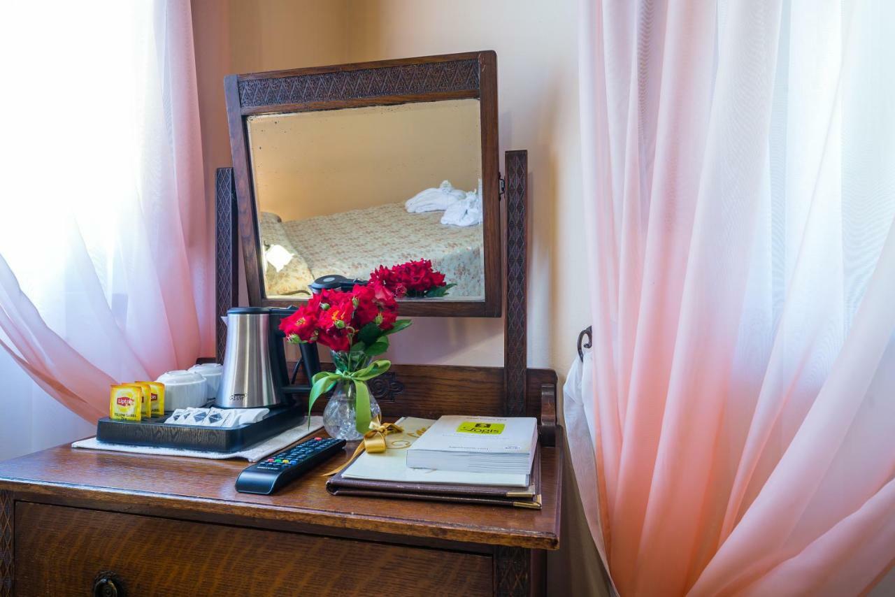 Hotel & Spa L'Antico Forziere Deruta Ngoại thất bức ảnh